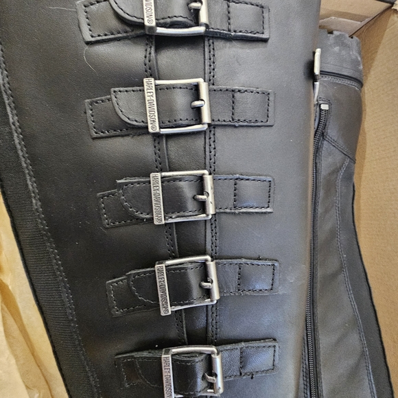 Harley Davidson Black Leather Knee-High Boots with Buckles - Picture 3 of 8